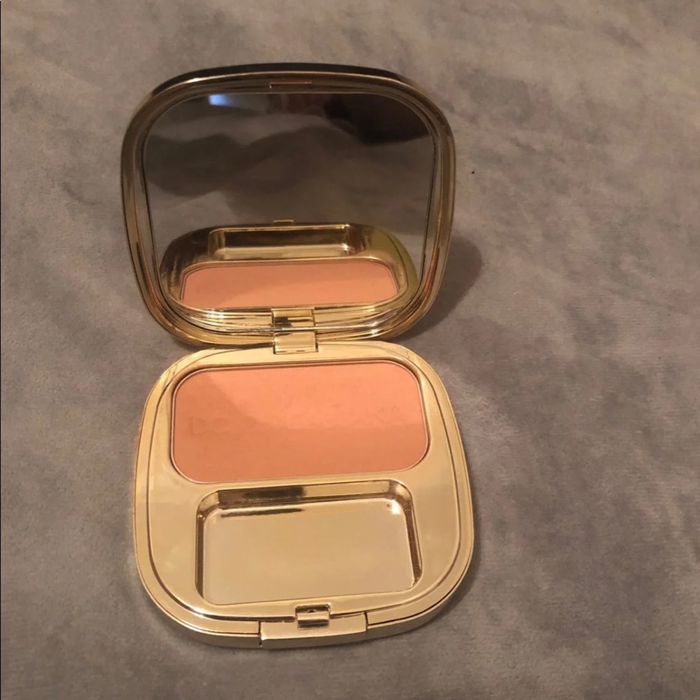 Dolce & Gabbana Blush
